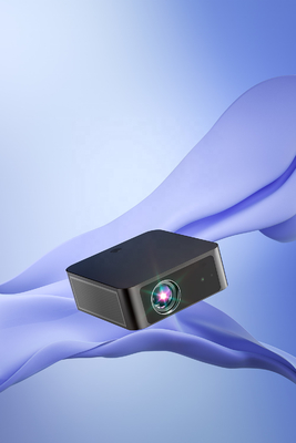 Flyin Y3Pro 800 Lumens Auto Focus LED Lamp 2GB RAM Android 9.0 3D 4K Ultra HD Home Theatre Projector