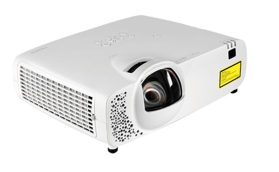 Flyin 5500 ANSI Lumens Native 4K 3LCD Laser Projector Short Throw HDBaseT untuk Pemetaan 3D Pendidikan